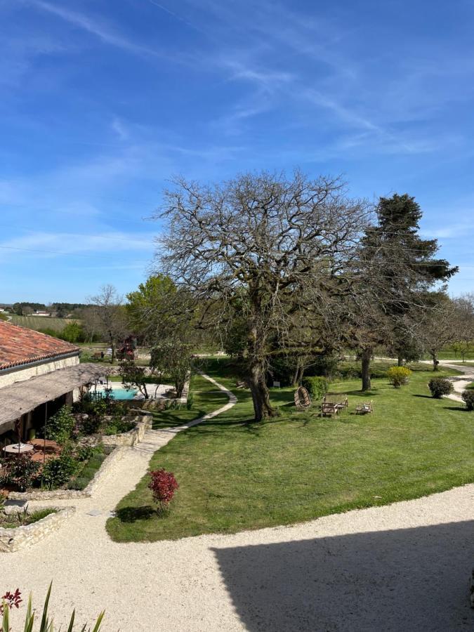 Chez Brunet Chambres D'Hotes Et Gite Lagraulet-du-Gers Exteriér fotografie